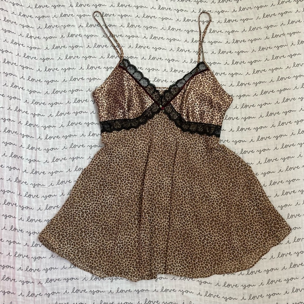 Vintage leopard chemise